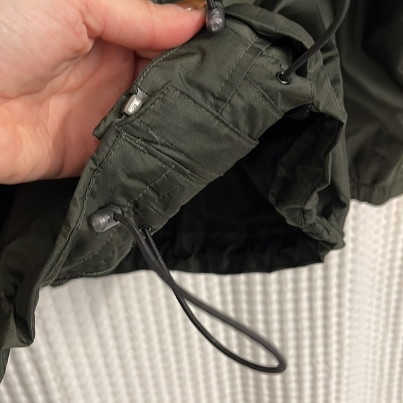 Mens Under Armour Windbreaker - Picture 2 of 9